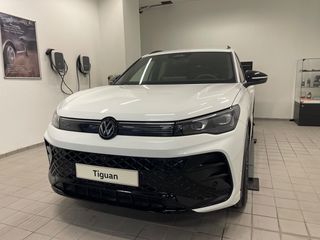 Volkswagen Tiguan 2026 R-LINE  More 1.5eTSi 150PS DSG7 Mild Hybrid-thumb-3