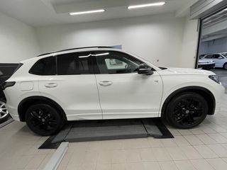 Volkswagen Tiguan 2026 R-LINE  More 1.5eTSi 150PS DSG7 Mild Hybrid-thumb-7