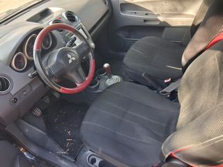 Mitsubishi Colt 2006 FULL EXTRA-thumb-5