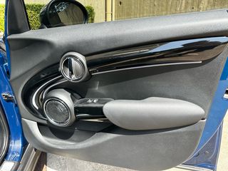 Mini Cooper 2017 F55-thumb-11