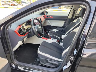 Volkswagen Polo 2018 1.0 TSi BEATS,95hp,LED,PDC,16".-thumb-19