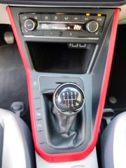 Volkswagen Polo 2018 1.0 TSi BEATS,95hp,LED,PDC,16".-thumb-34