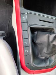 Volkswagen Polo 2018 1.0 TSi BEATS,95hp,LED,PDC,16".-thumb-33