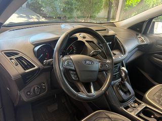 Ford Kuga 2019 Vignale AWD 150 ps 2.0td-thumb-4