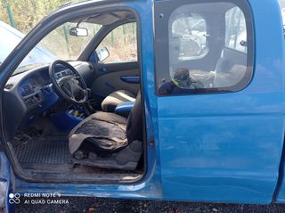 Mazda B 2500 1996-thumb-6