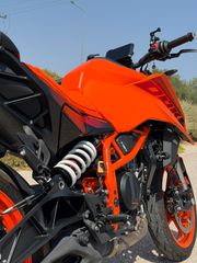 KTM 390 Duke 2025-thumb-5