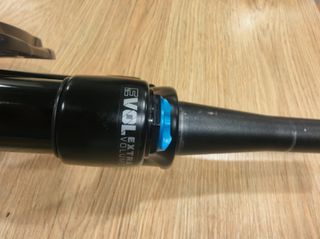 Ανάρτηση Fox 32 Float Step-Cast (SC) Performance-thumb-6