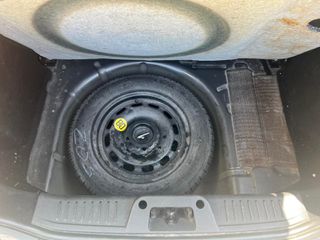 Ford Fiesta 2009 1.4-thumb-10