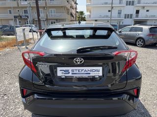 Toyota C-HR 2018 1,2 6MT C-HR-thumb-3