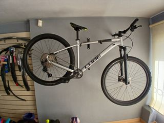 All - Mountain Cube 2023 Attention SLX