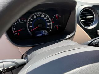 Hyundai i 10 2017-thumb-12