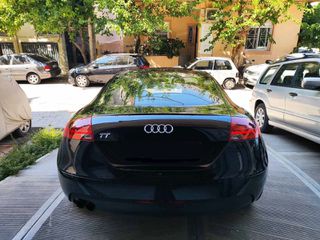Audi TT 2010 S line-thumb-4