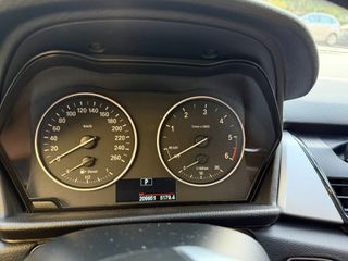 Bmw 218 Gran Tourer 2018-thumb-1