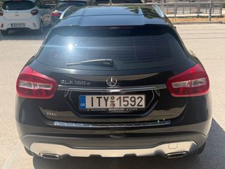 Mercedes-Benz GLA 180 2018 ΕΛΛΗΝΙΚΟ URBAN EDITION FULL EXTRA-thumb-4