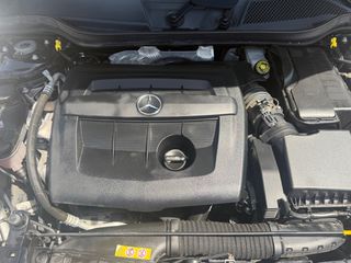 Mercedes-Benz GLA 180 2018 ΕΛΛΗΝΙΚΟ URBAN EDITION FULL EXTRA-thumb-12