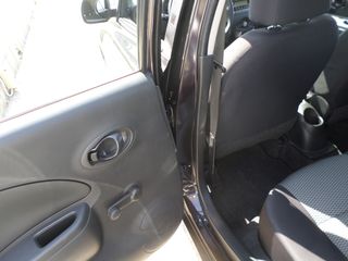 Nissan Micra 2015-thumb-8