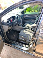 Ford Focus 2009-thumb-6