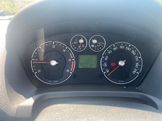 Ford Fiesta 2006 TREND 1.4 DIESEL-thumb-3