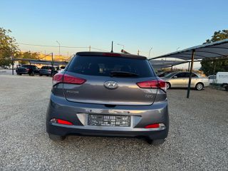 Hyundai i 20 2015-thumb-3