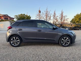 Hyundai i 20 2015-thumb-7