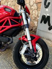 Ducati Monster 696 2009-thumb-5
