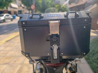 Suzuki V-Strom 1000 2008-thumb-10
