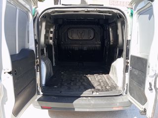 Fiat Doblo 2012-thumb-19