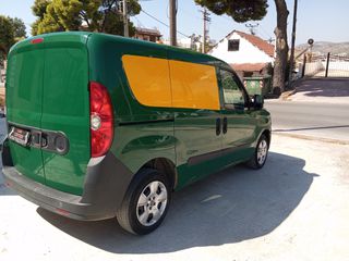 Fiat Doblo 2012-thumb-24