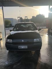 Renault Clio 1993-thumb-1