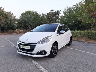 Peugeot 208 2016 1,2 / 82 hp - NAVI-CAMERA-CRUISE - BOOK SERVICE-thumb-2