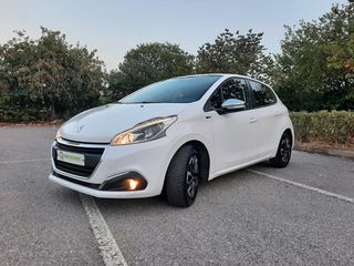 Peugeot 208 2016 1,2 / 82 hp - NAVI-CAMERA-CRUISE - BOOK SERVICE-thumb-11