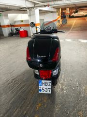 Piaggio GTS 300 2012-thumb-3
