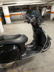 Piaggio GTS 300 2012-thumb-6