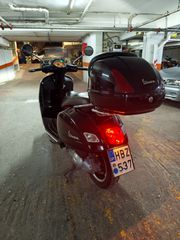 Piaggio GTS 300 2012-thumb-10