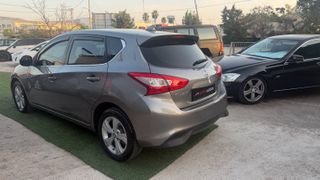 Nissan Pulsar 2015-thumb-9