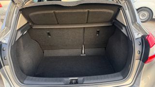 Nissan Pulsar 2015-thumb-14