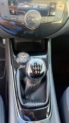 Nissan Pulsar 2015-thumb-19