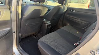 Nissan Pulsar 2015-thumb-25