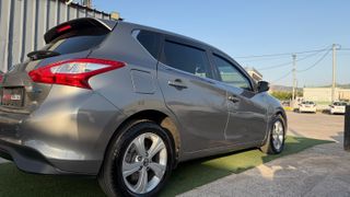 Nissan Pulsar 2015-thumb-28
