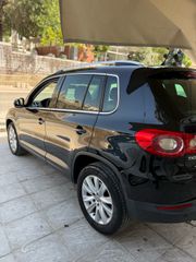 Volkswagen Tiguan 2008-thumb-4