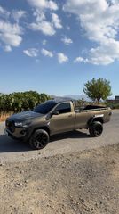 Toyota Hilux 2023
