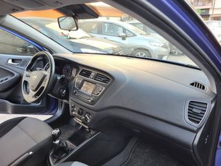 Hyundai i 20 2019-thumb-11