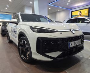 Volkswagen T-Roc 2026 R-Line 1.5 eTSI 150 PS DSG 7 σχέσεων