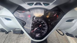Honda SH 300i 2012-thumb-4