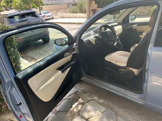 Lancia Ypsilon 2004-thumb-5