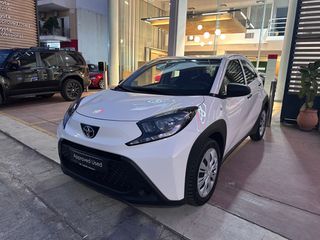 Toyota Aygo 2022 X-PLAY-thumb-1