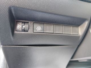Peugeot 208 2020 PURETECH 100 ALLURE-thumb-39