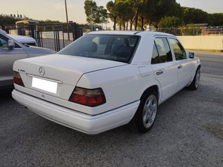 Mercedes-Benz E 200 1995 Facelift, 136PS, Clima, Ελληνικό, Άριστο!-thumb-3