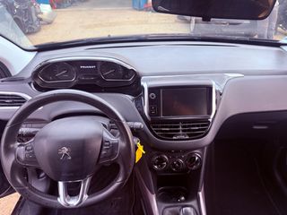Peugeot 2008 2016 VTI Style-thumb-3