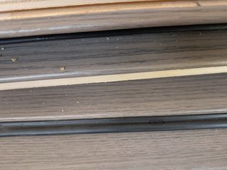 Εκθεσιακή πόρτα με κρυφούς μεντεσέδες κ μαγνητική κλειδαριά φύλλο 80 210